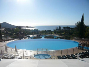 Cap Esterel place des pecheurs